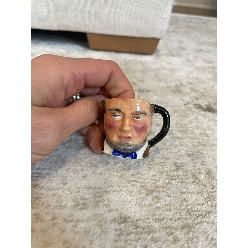 Miniature Thorley‎ Bone China Abraham Lincoln Made In England VG Condition!!